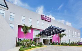 City Express Suites By Marriott Playa Del Carmen