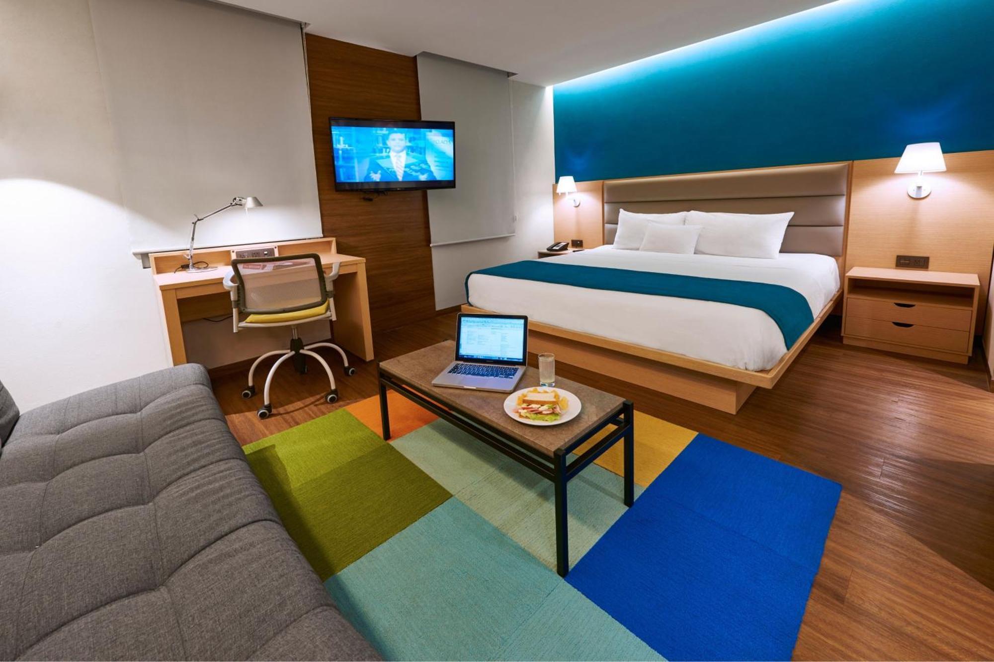 City Express Suites By Marriott Playa Del Carmen Esterno foto